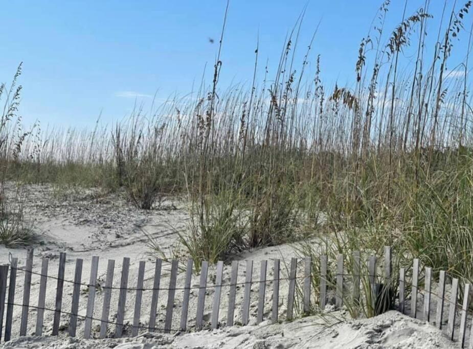 Отель Marriott'S Monarch At Sea Pines Хилтон-Хед-Айленд Экстерьер фото