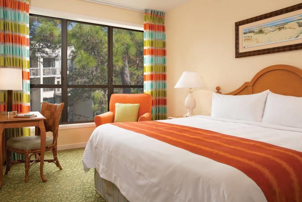 Отель Marriott'S Monarch At Sea Pines Хилтон-Хед-Айленд Экстерьер фото